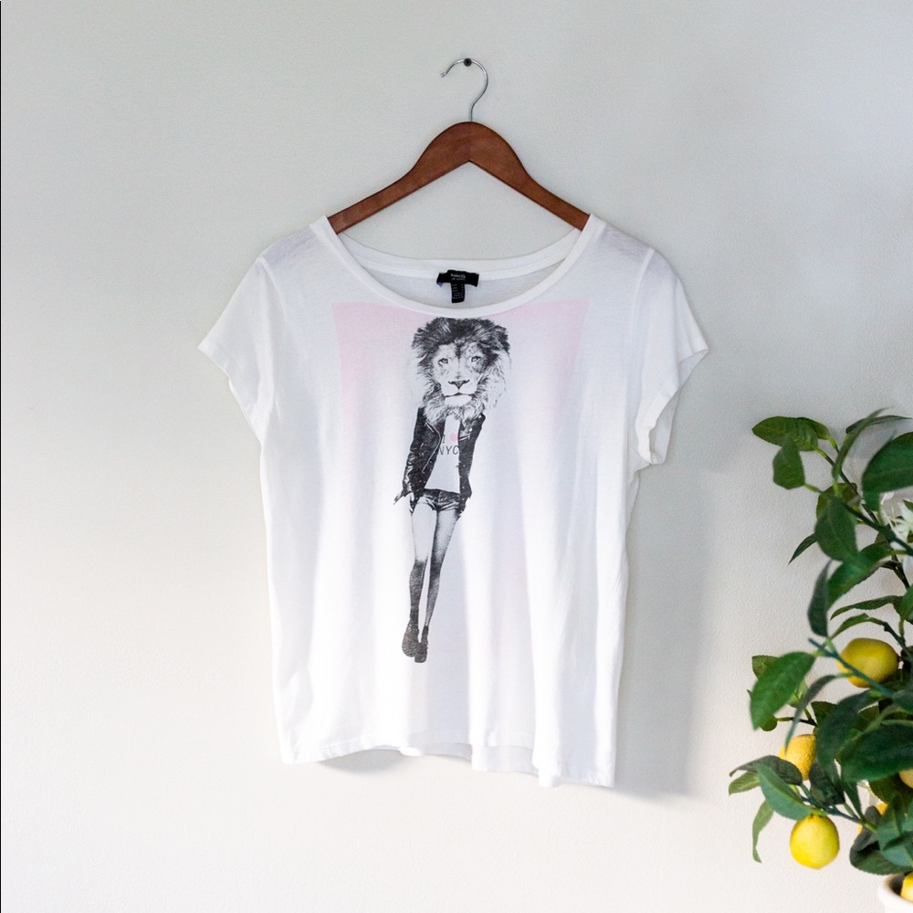 MNG Hipster 🦁 Tee